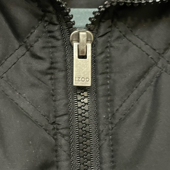 IZOD Women’s black Vest  SP
B4 - Picture 4 of 5